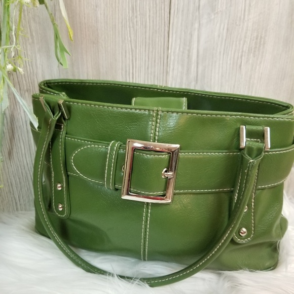 St. John's Bay Handbags - NWOT St. John's Bay Green Purse